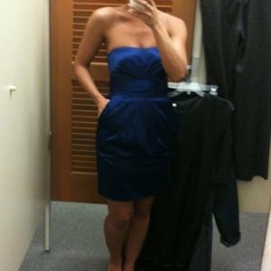 LC strapless cocktail dress navy w/pockets size 2